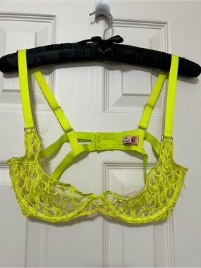 Agent Provocateur Axis Lime Green Lace Underwire Bra sz 36D